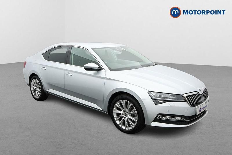 Silver Used 2023 Skoda Superb SE L Hatchback | £22,099 (Fair price) - Image 1/4