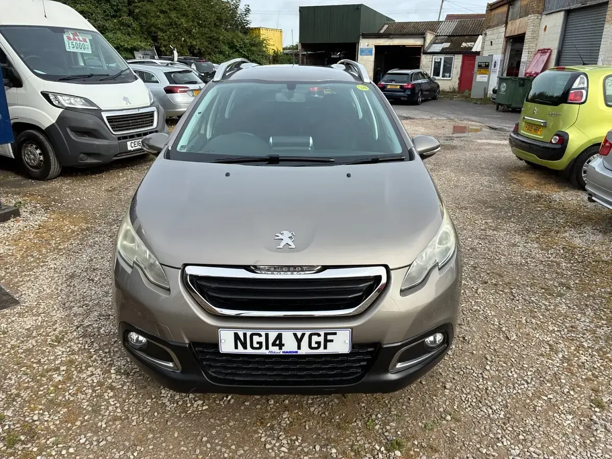 Used Peugeot 2008 Active 68 HP (50 kW) 2014 Grey SUV
