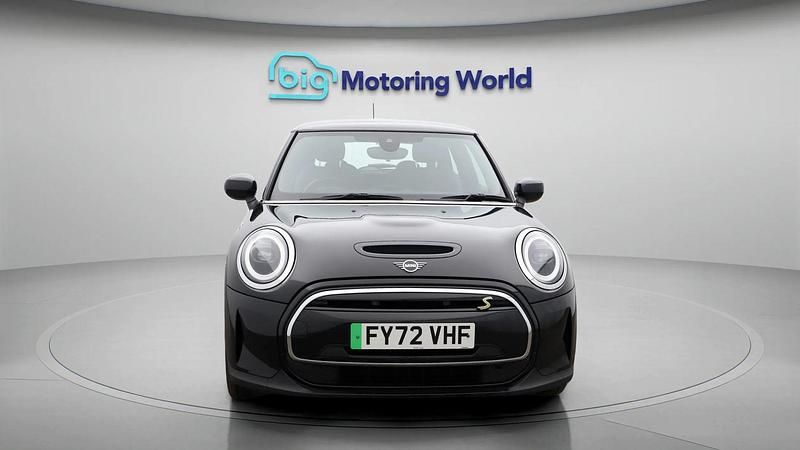 Used Mini Cooper SE Hatch 133 kW (181 HP) 2023 Hatchback