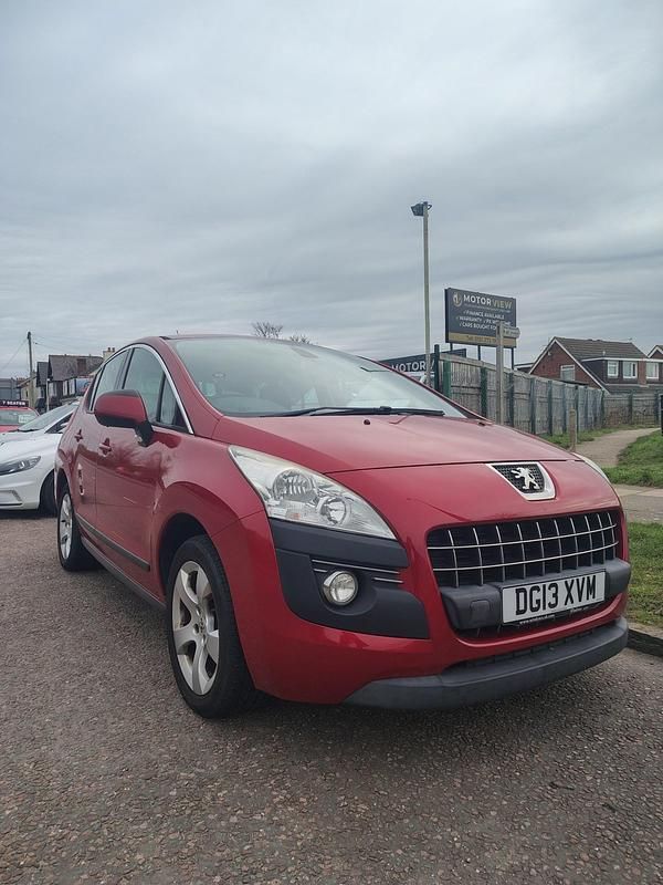 Used Peugeot 3008 Active 2013 Red Estate
