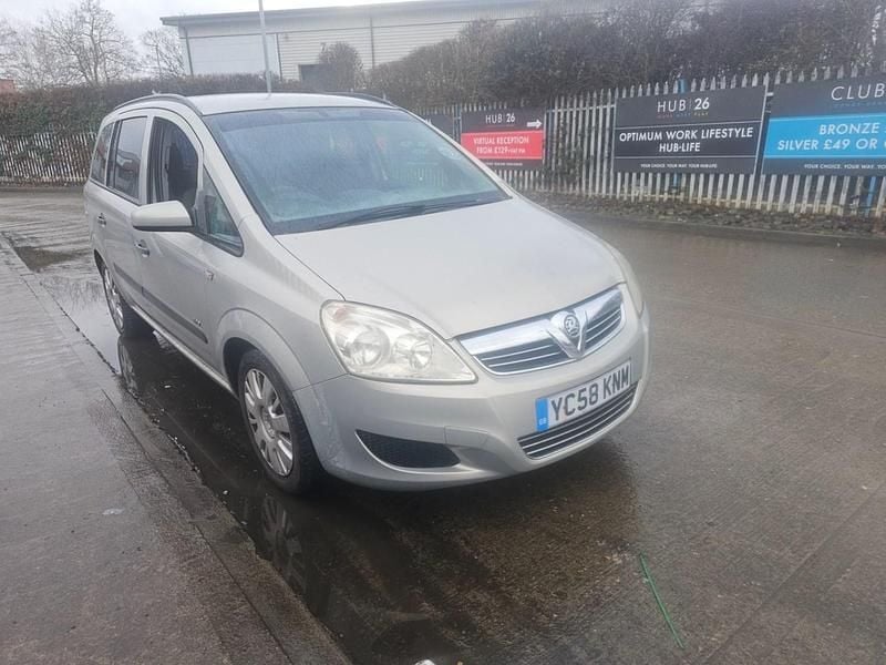 Silver Used 2008 Vauxhall Zafira MPV | £1,390 (Super price) - Image 1/4