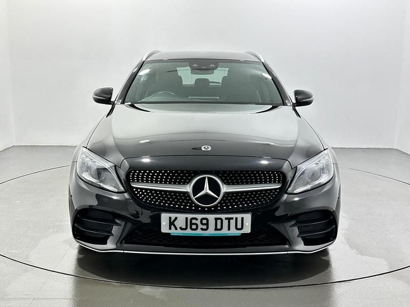 Used Mercedes C220 AMG line 194 HP (142 kW) 2020 Black Estate