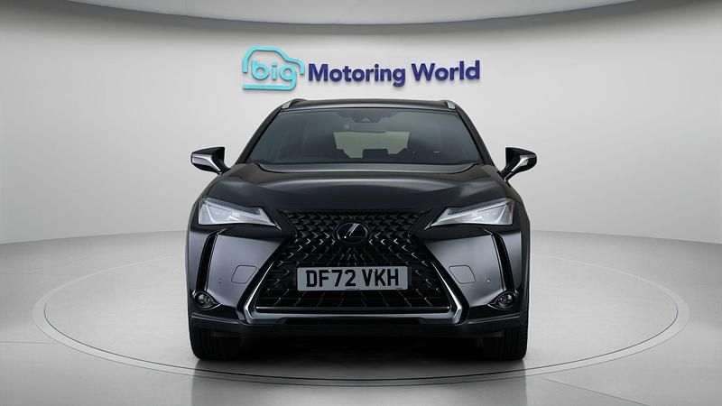 Used Lexus UX 300e 147 kW (201 HP) 2023 SUV