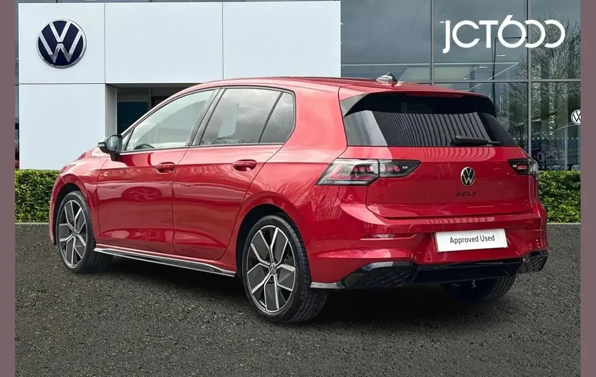 Used VW Golf VIII Black Edition 147 HP (108 kW) 2026 Red Hatchback