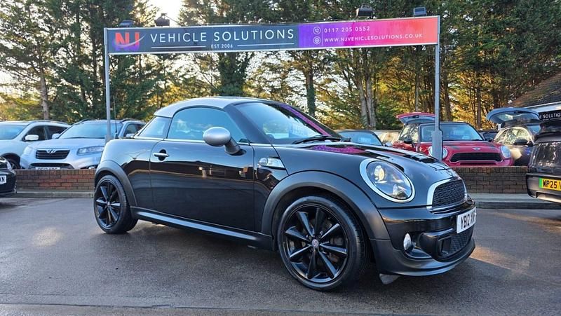 Black Used 2012 Mini Cooper S Coupé Coupe | £4,499 (Expensive) - Image 1/4