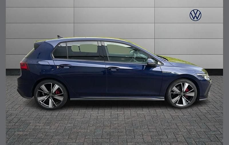 Used VW Golf VIII GTD 200 HP (147 kW) 2022 Blue Hatchback