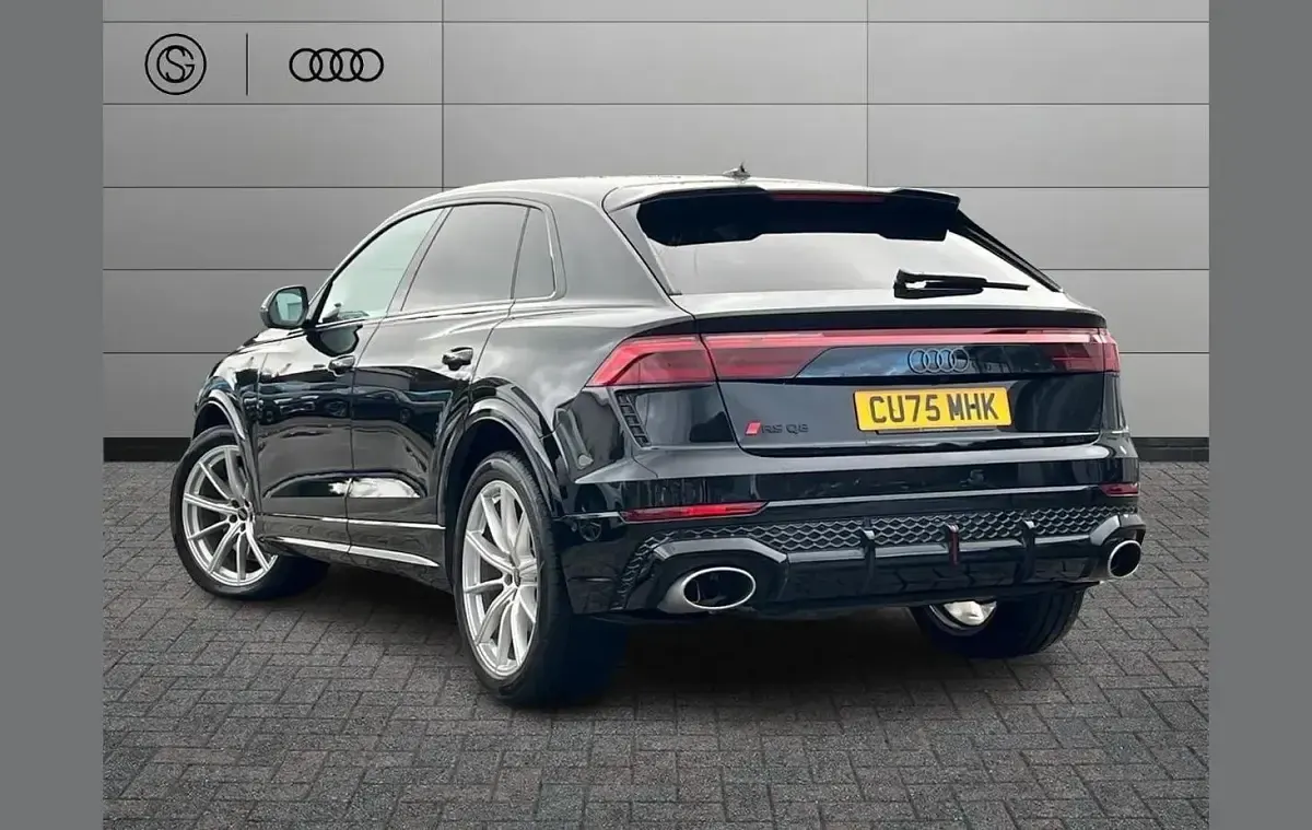 Used Audi RS Q8 Design 591 HP (434 kW) 2025 Black SUV