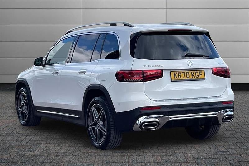 Used Mercedes GLB220 AMG Line Premium 190 HP (139 kW) 2020 Polar white SUV