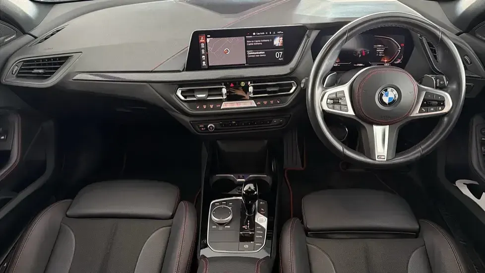 Begagnad BMW 128 Shadowline 261 HK (191 kW) 2023 Svart Halvkombi