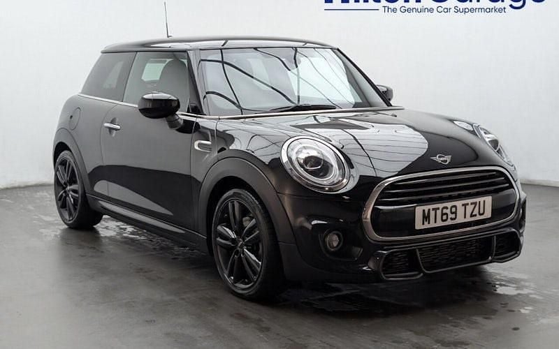Used 2021 Mini Cooper Hatch Hatchback | £11,250 (Good price) - Image 1/4
