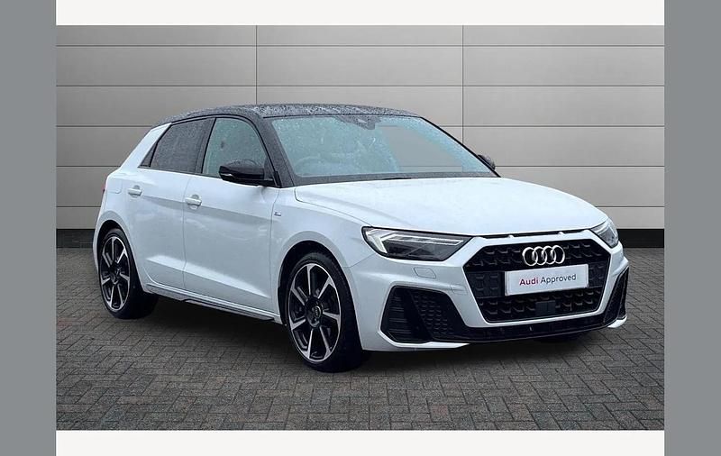 Used Audi A1 Black Edition 147 HP (108 kW) 2022 White SUV