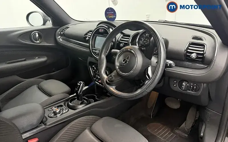 Used Mini Cooper Clubman Chili 136 HP (100 kW) 2018 Black Estate