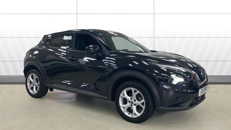 Black Used 2021 Nissan Juke N-Connecta SUV | £12,895 (Good price) - Image 1/3
