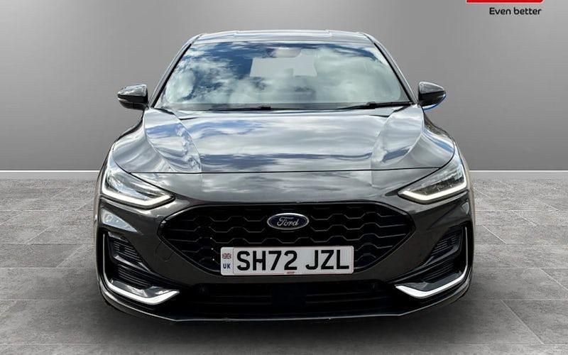Used Ford Focus ST-Line 120 HP (88 kW) 2022 Hatchback