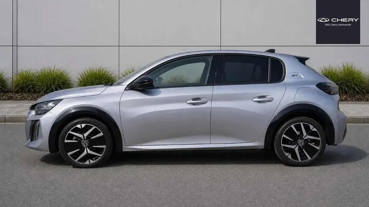 Used Peugeot 208 GT 99 HP (72 kW) 2025 Grey Hatchback