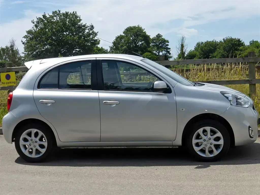 Used Nissan Micra Acenta 2017 Satin silver metallic Hatchback