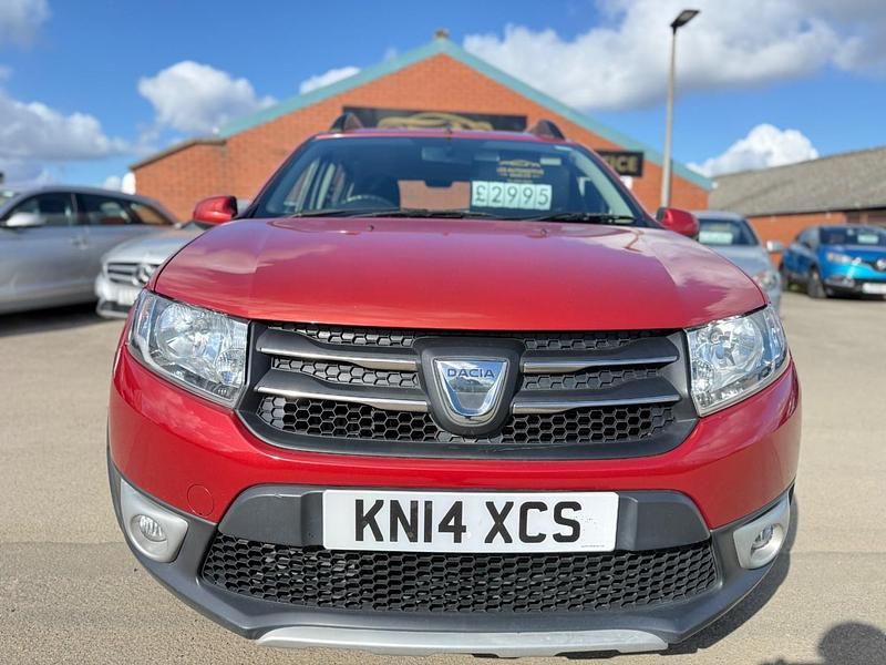 Used Dacia Sandero Lauréate 2014 Blue Hatchback