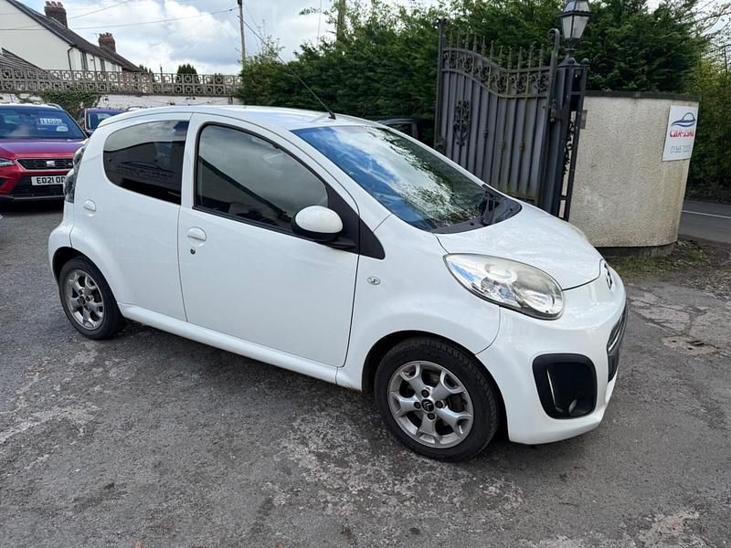 Used Citroën C1 VTR Sport 68 HP (50 kW) 2013 White Hatchback