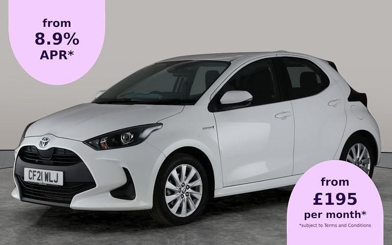 Used 2025 Toyota Yaris Hybrid Hatchback | £14,400 - Image 1/1