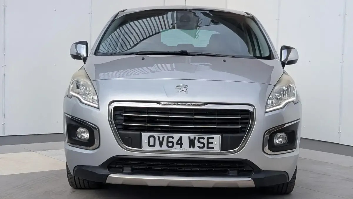 Used Peugeot 3008 Active 115 HP (84 kW) 2014 Silver Estate