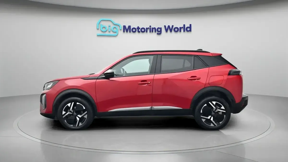 Used Peugeot 2008 Allure 130 HP (95 kW) 2024 Red SUV