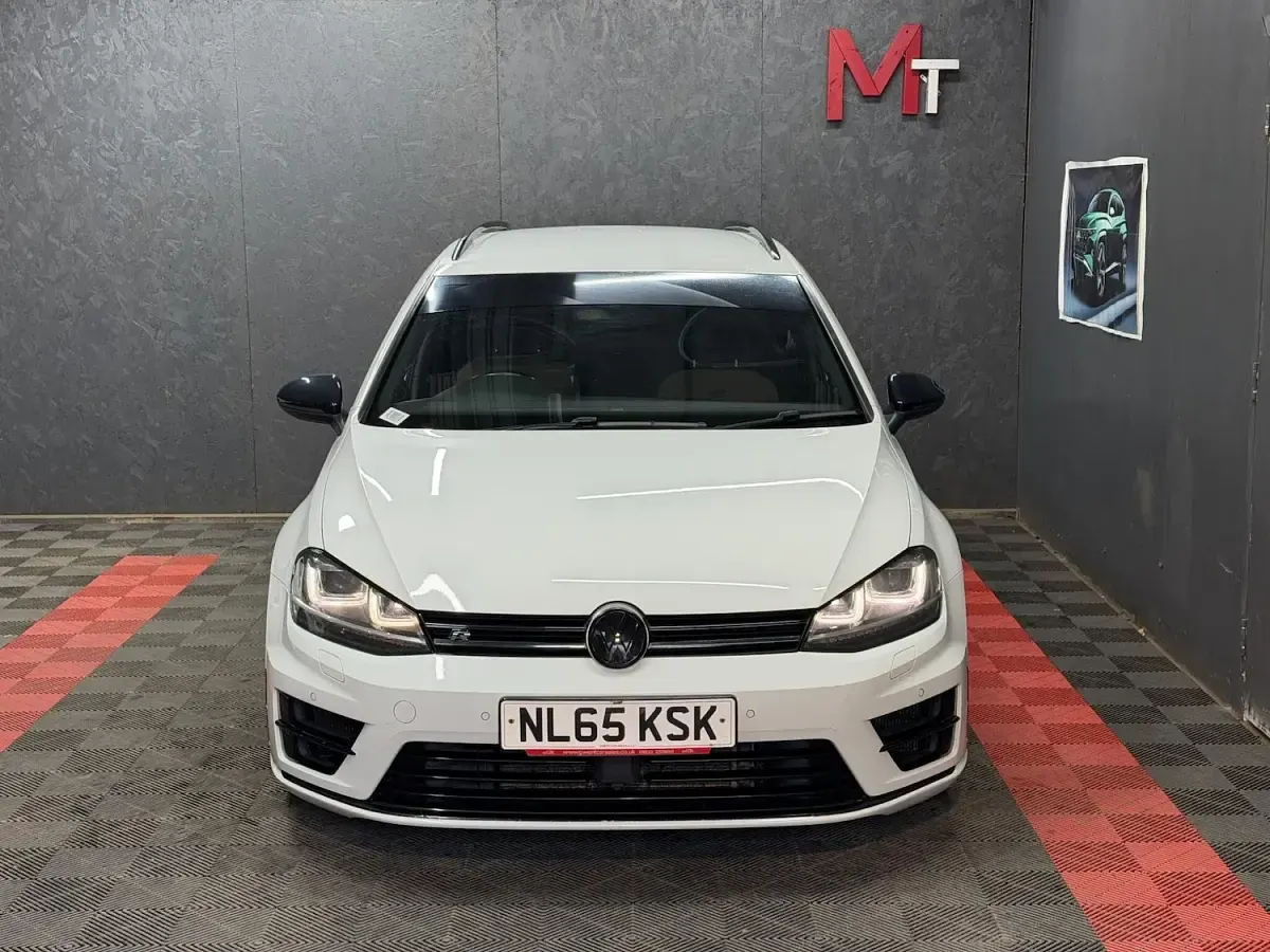 Used VW Golf VII R 2015 White Estate