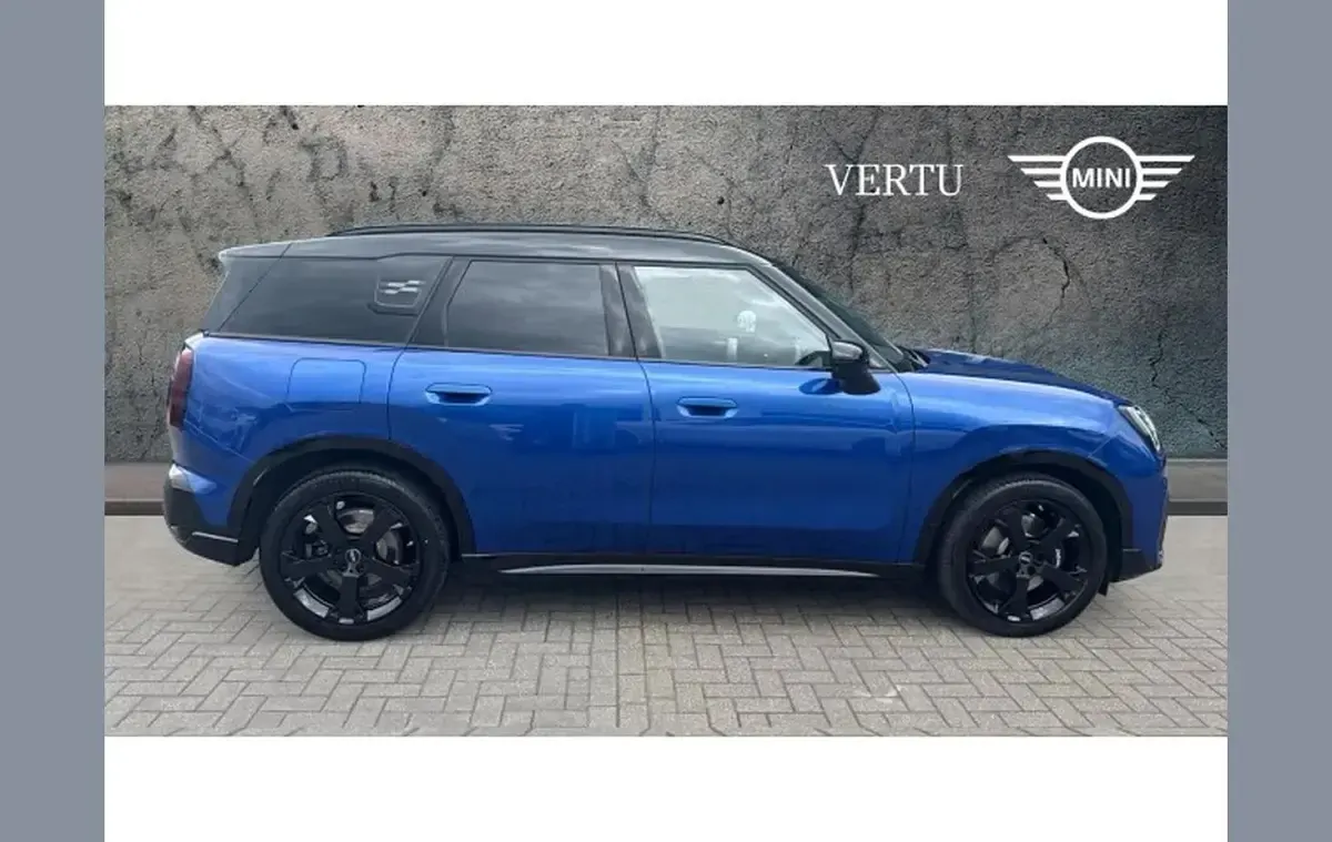 Used Mini Countryman Sport 170 HP (125 kW) 2025 Blue SUV