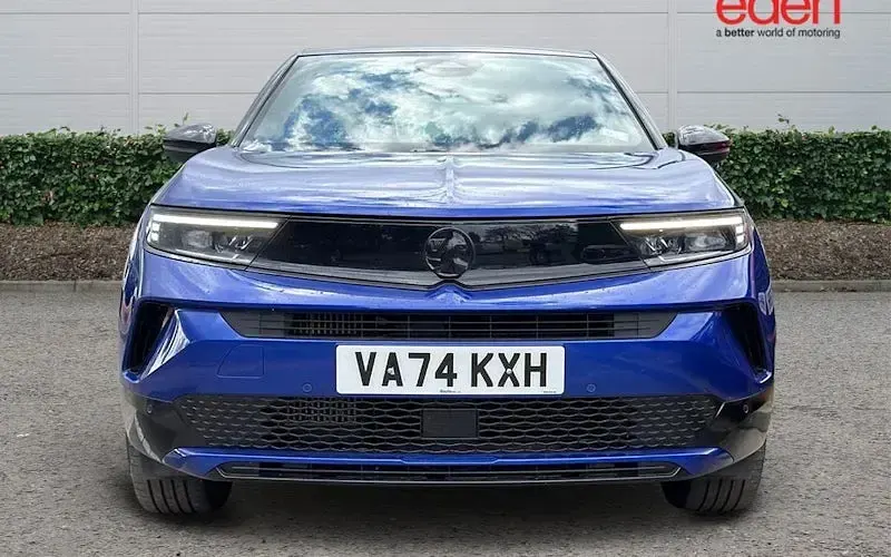 Used Vauxhall Mokka Ultimate 136 HP (100 kW) 2025 Blue SUV