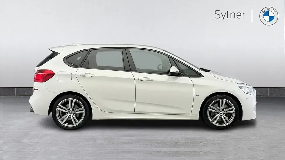 Used BMW 225 Active Tourer M Sport 228 HP (167 kW) 2016 White MPV