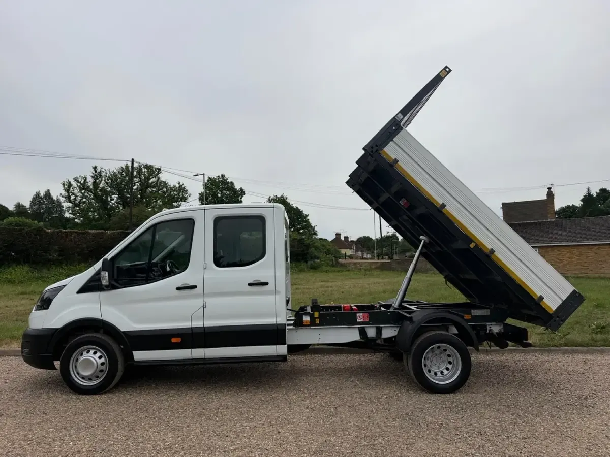 Used Ford Transit S 130 HP (95 kW) 2021 White Cabriolet