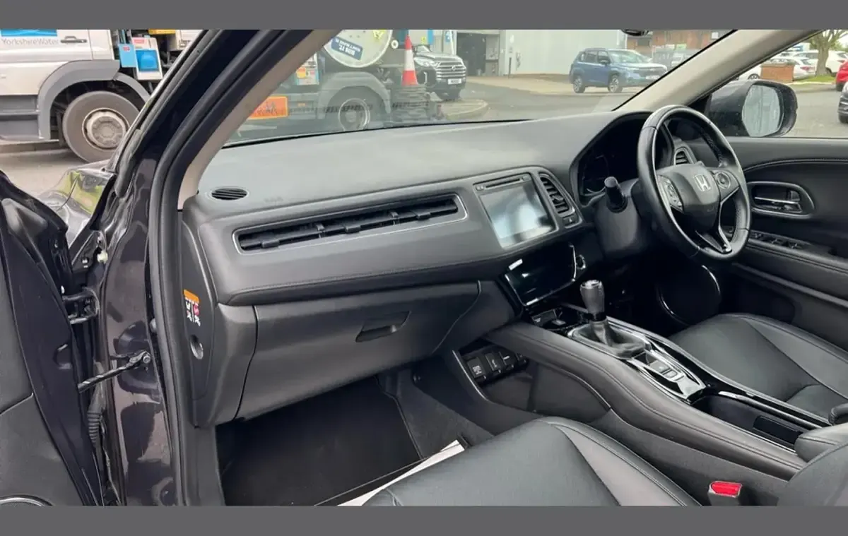 Used Honda HR-V EX 130 HP (95 kW) 2020 Black SUV