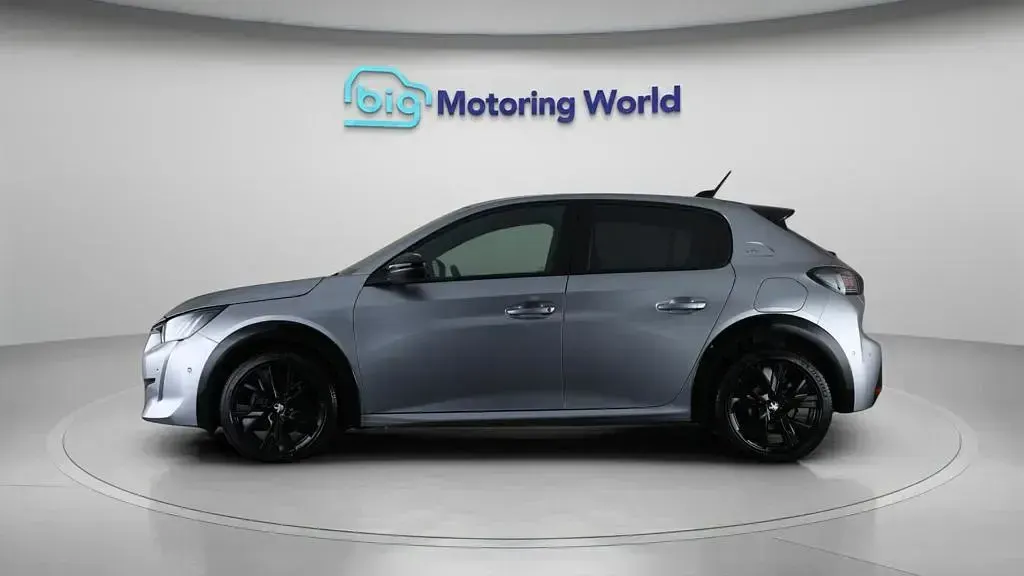 Used Peugeot 208 GT 100 HP (73 kW) 2022 Grey Hatchback