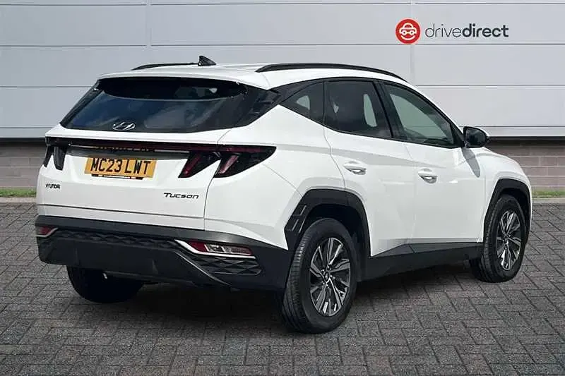 Used Hyundai Tucson SE 150 HP (110 kW) 2023 White SUV