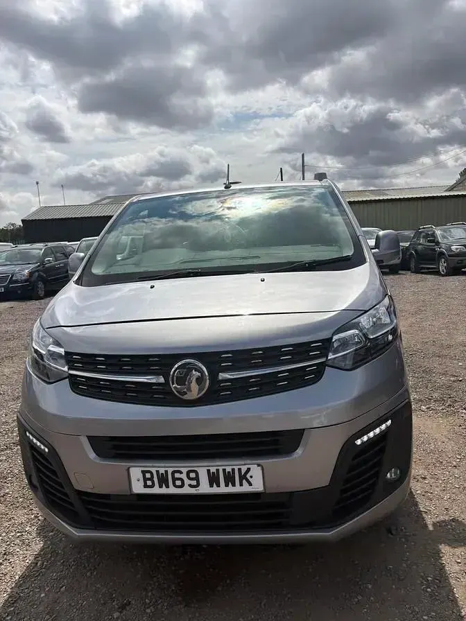 Used Vauxhall Vivaro Sportive 120 HP (88 kW) 2020 Grey MPV