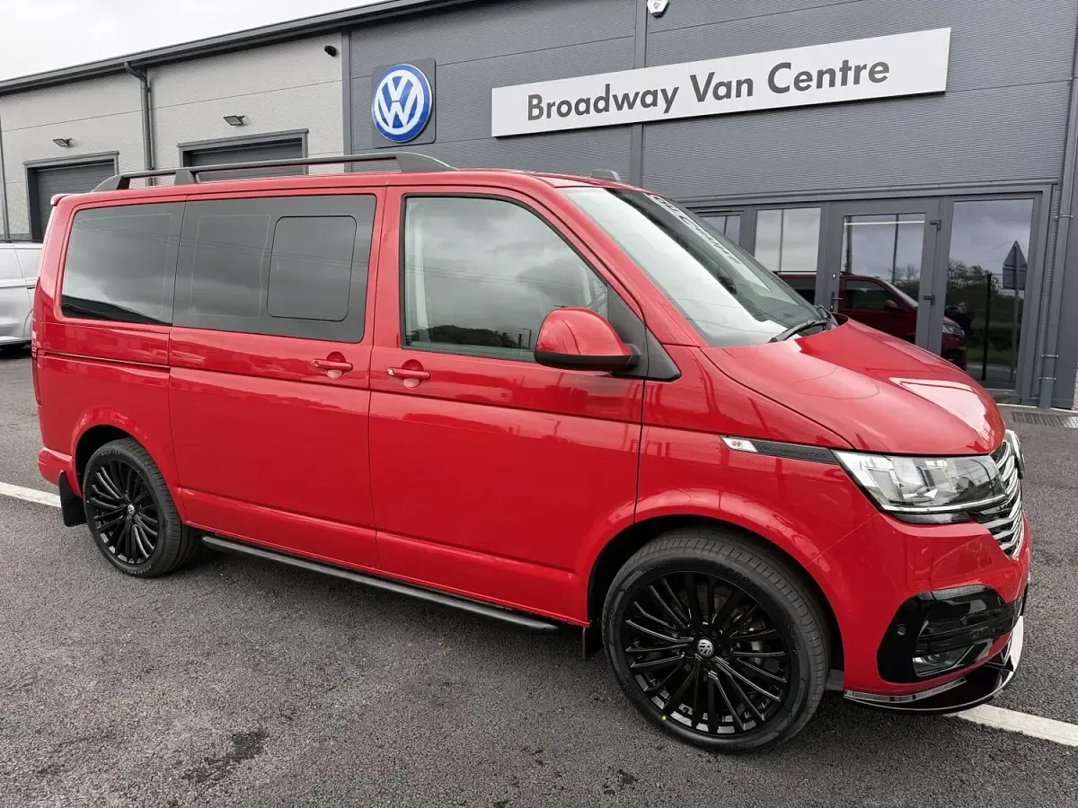 Used VW Transporter SE 2020 Red Van