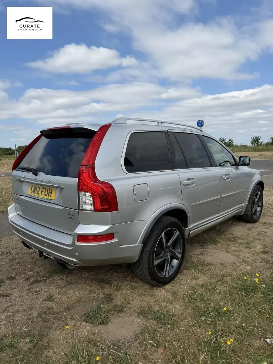 Used Volvo XC90 R-Design 200 HP (147 kW) 2012 Silver SUV