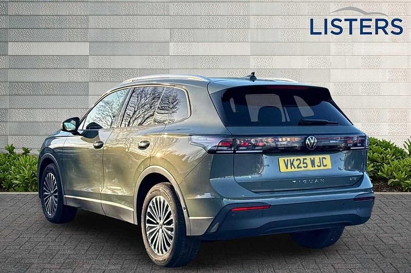 Used VW Tiguan Match 150 HP (110 kW) 2025 Green SUV