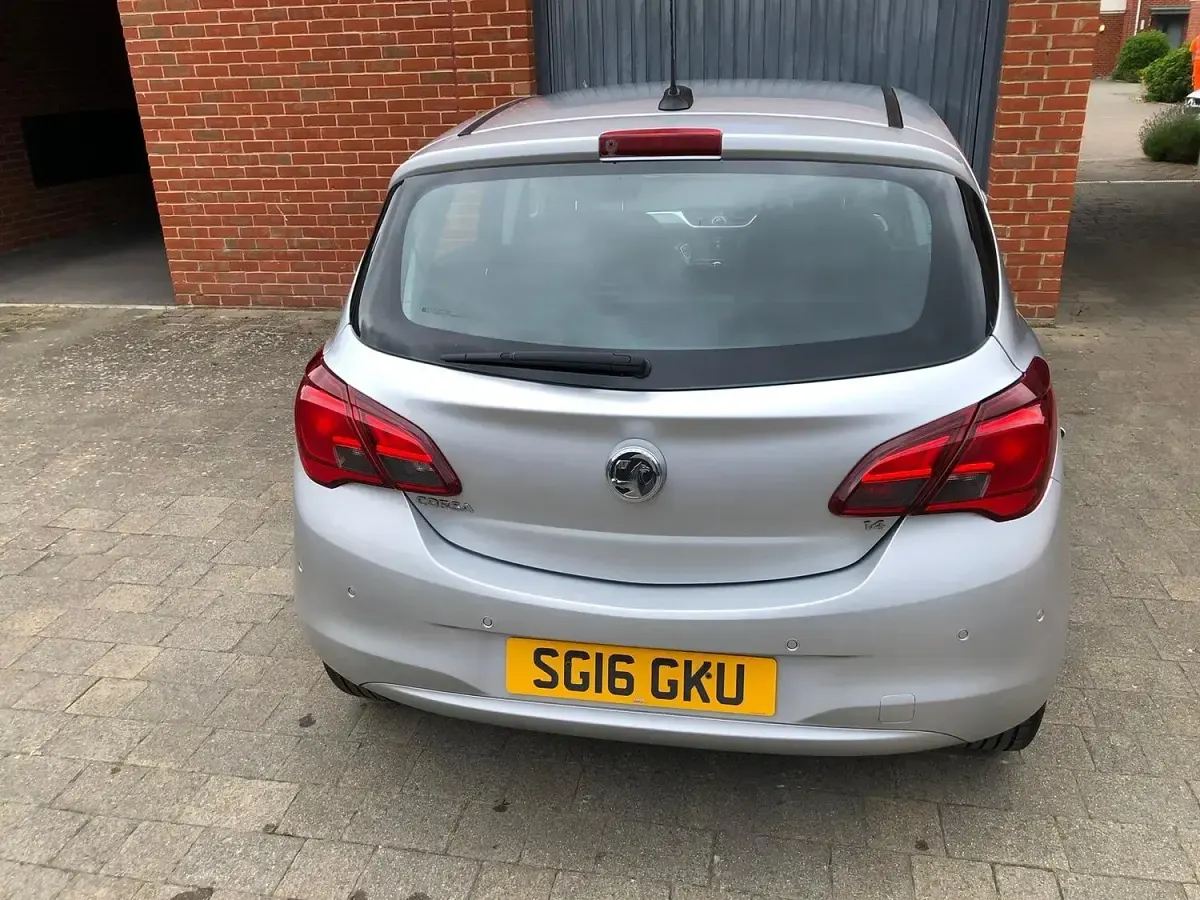 Used Vauxhall Corsa 75 HP (55 kW) 2016 Silver Hatchback