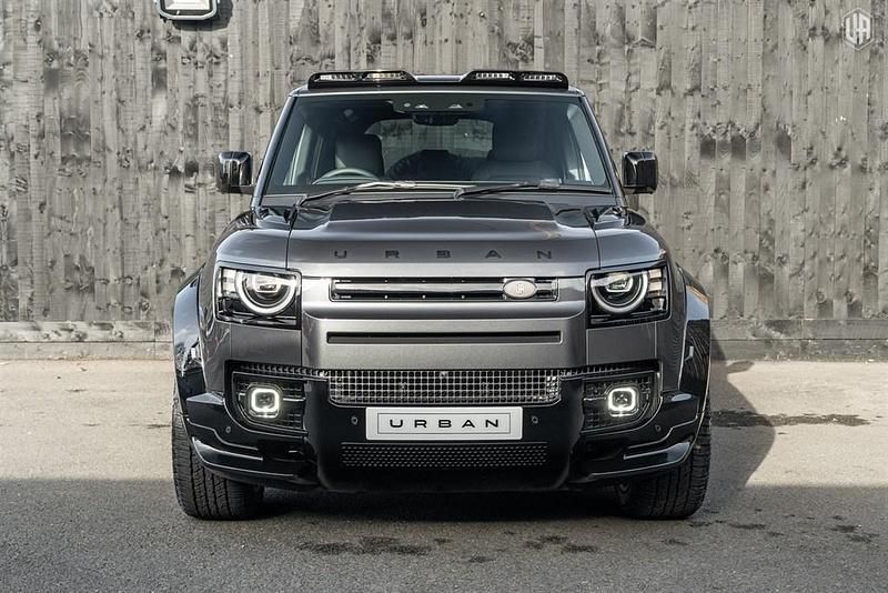 Used Land Rover Defender HSE Dynamic 345 HP (253 kW) 2026 Carpathian grey SUV