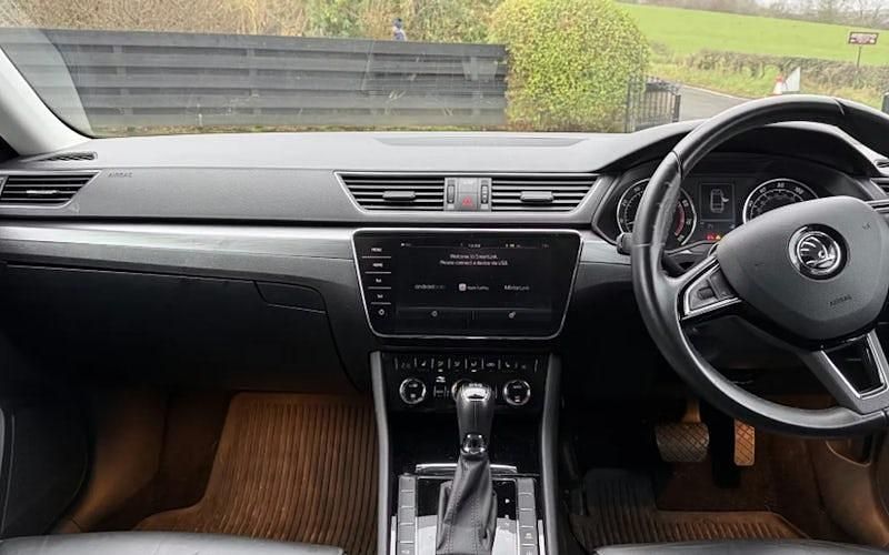 Used Skoda Superb SE L Executive 150 HP (110 kW) 2018 Beige Estate