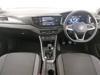 Used VW Taigo Match 115 HP (84 kW) 2025 Silver SUV