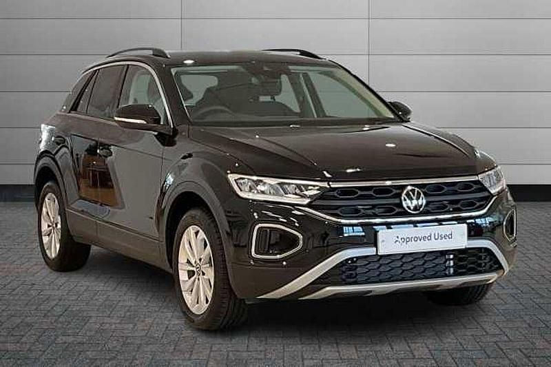 New 2025 VW T-Roc Match SUV | £29,650 (Super price) - Image 1/4