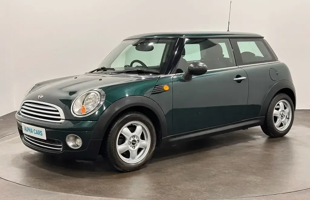 Usata Mini ONE Hatch 98 CV (72 kW) 2010 Verde Utilitaria