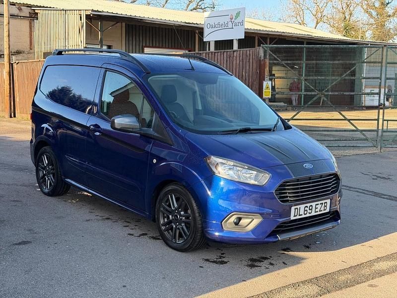 Used Ford Transit Sport 100 HP (73 kW) 2019 Blue Van