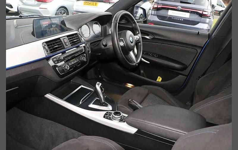 Used BMW 116 Efficient Dynamics 113 HP (83 kW) 2017 Blue Hatchback