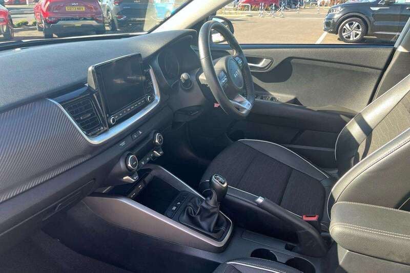 Image 2/4