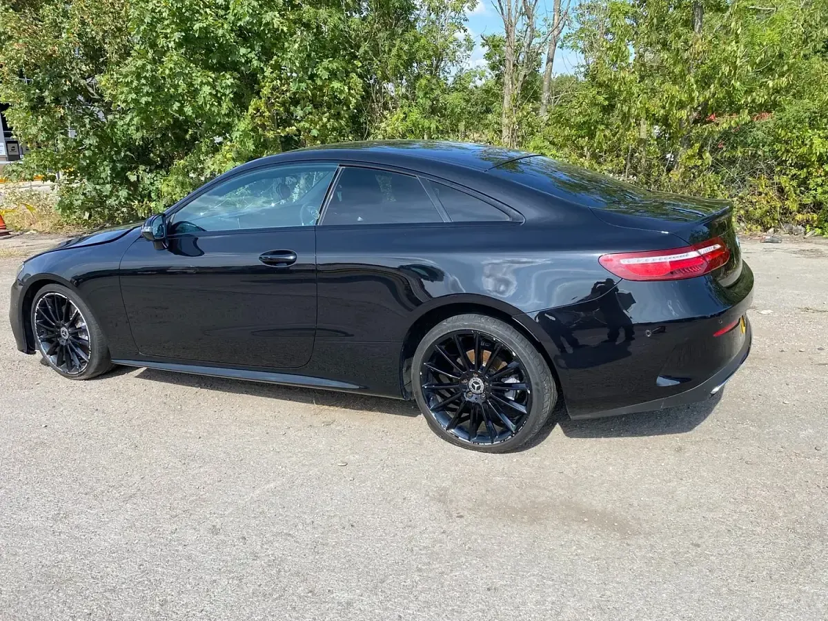 Used Mercedes E300 AMG line 245 HP (180 kW) 2019 Black Coupe