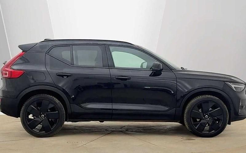 Used Volvo XC40 Plus 163 HP (119 kW) 2026 SUV