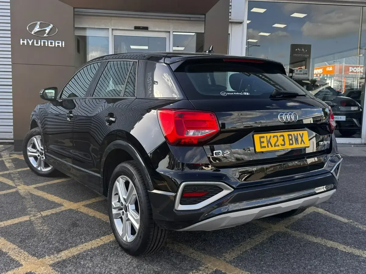 Used Audi Q2 Sport 150 HP (110 kW) 2023 Black SUV