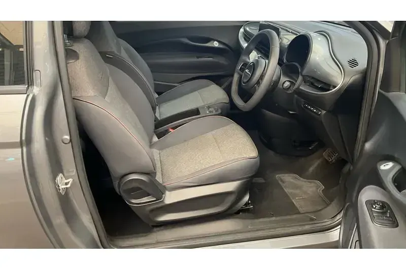 Used Fiat 500e Icon 86 kW (118 HP) 2022 Grey Hatchback